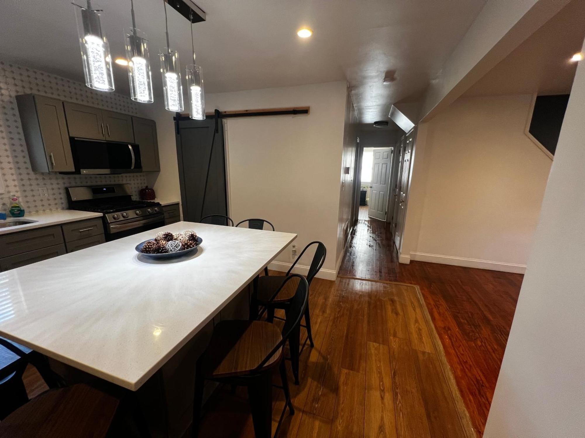 Spacious 3 Bedroom Ewing Home -Quiet トレントン エクステリア 写真